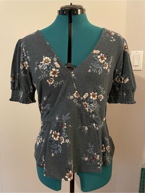 Lily White Charcoal Floral Wrap Peplum Top